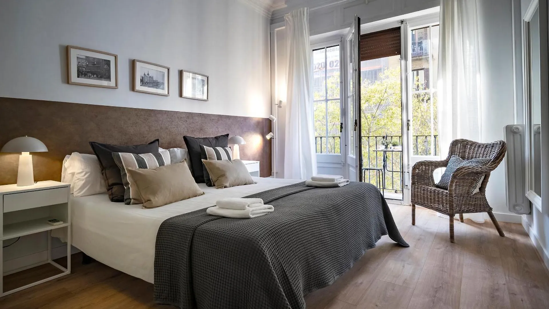 Habitat Apartments Bailen Barcelona Spain