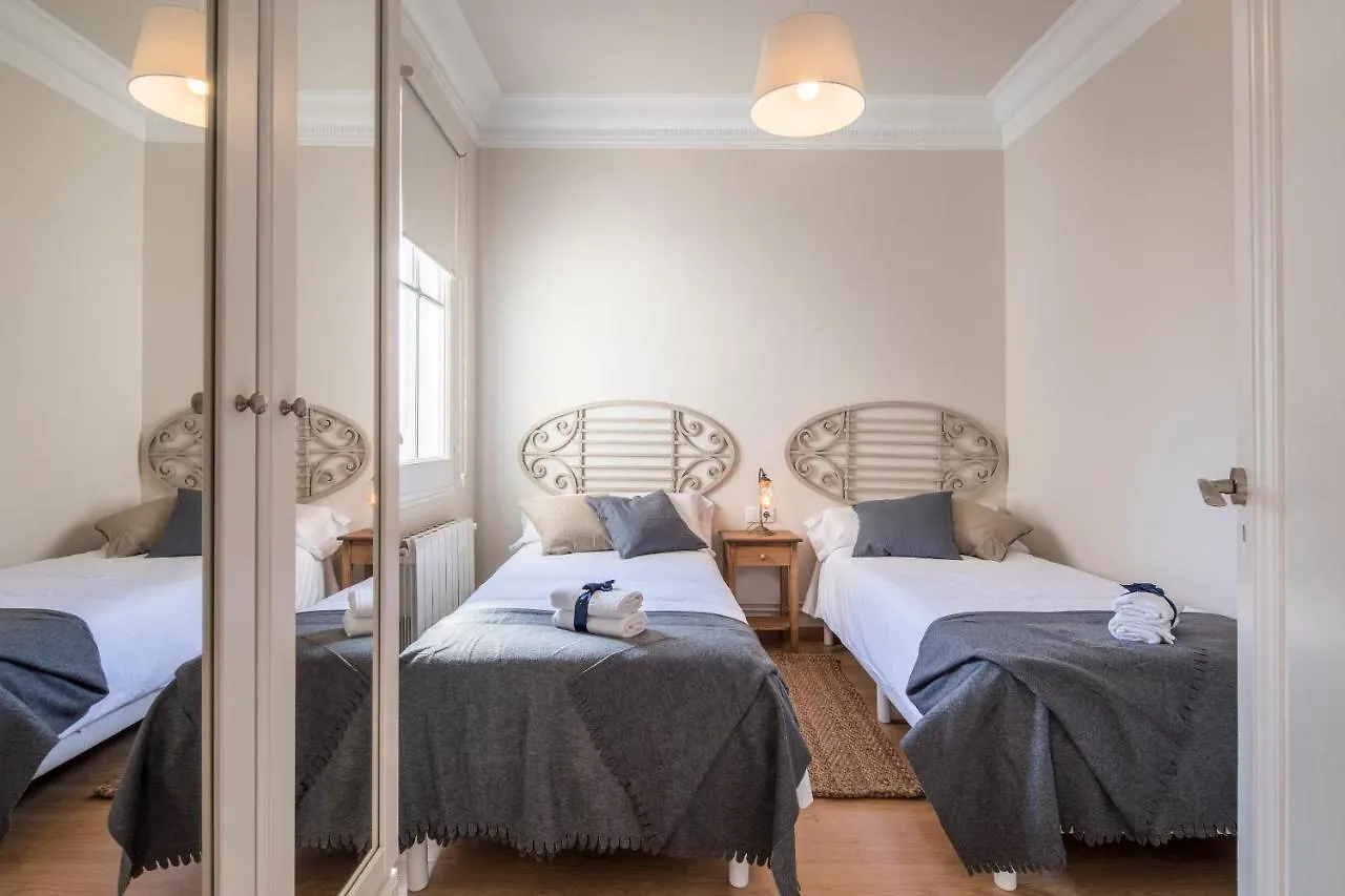 Habitat Apartments Bailen Barcelona 0*,  Spain